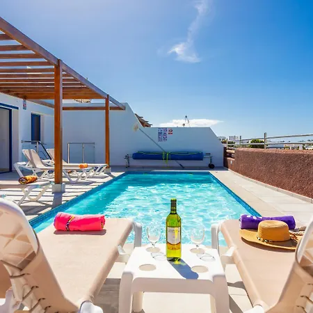 Beyond * Playa Blanca (Lanzarote)